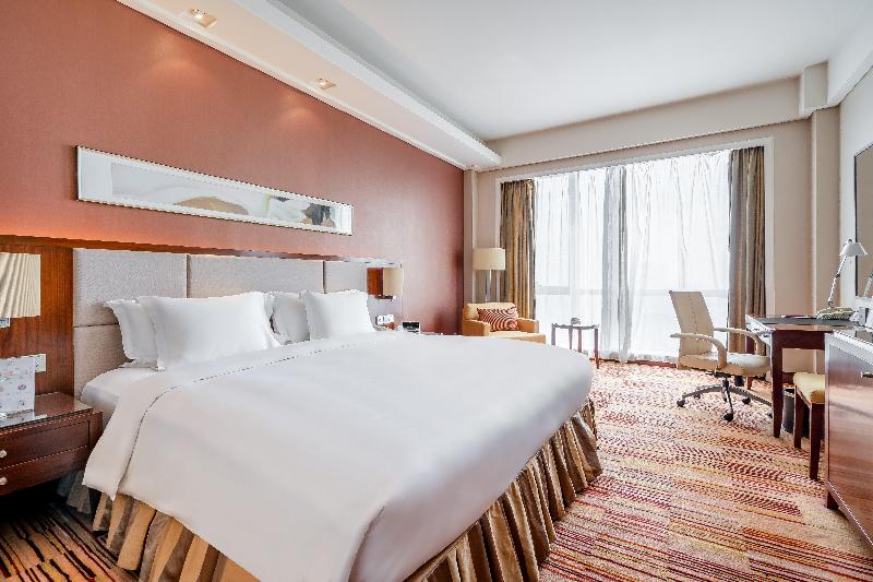 Crowne Plaza Zhongshan Xiaolan image