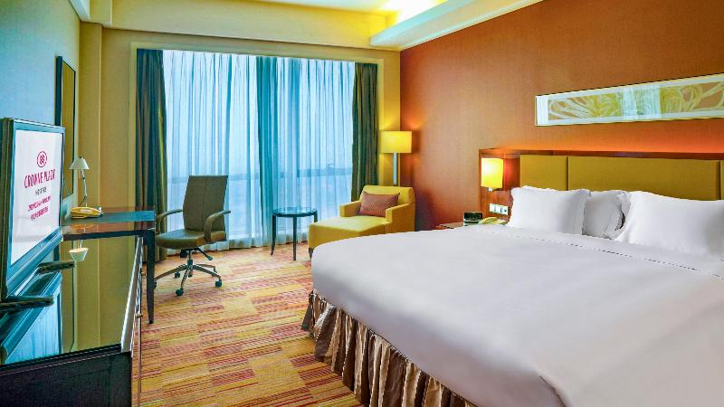 Crowne Plaza Zhongshan Xiaolan image
