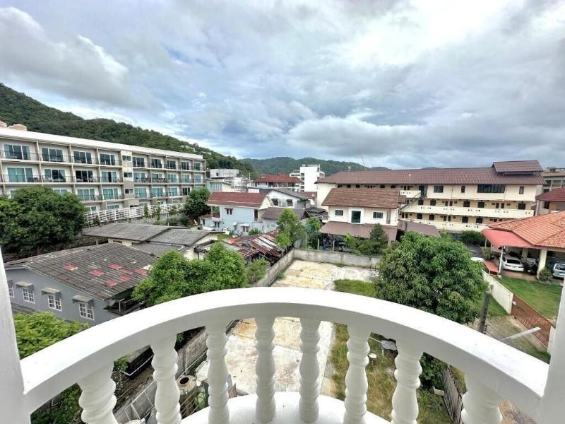 Kata Platinum Hotel 2