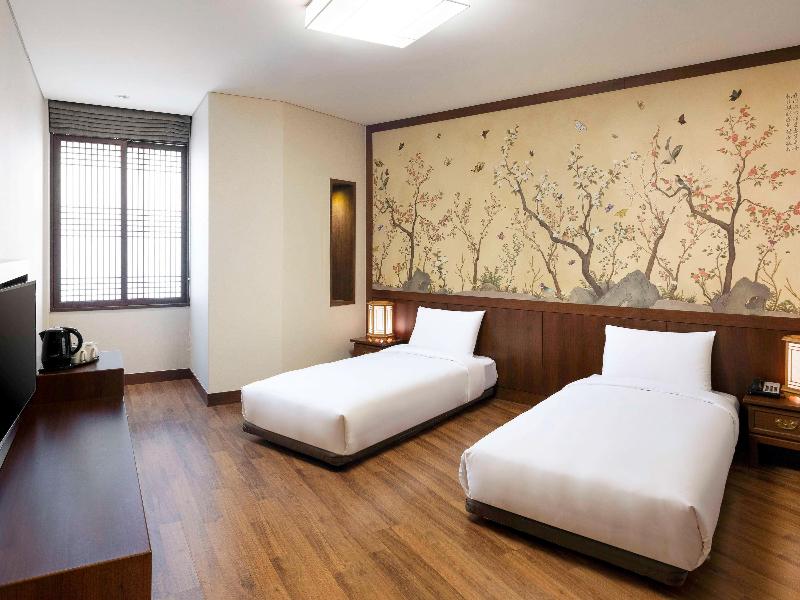 Ibis Ambassador Seoul Myeongdong image