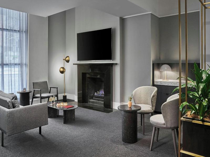 Melbourne Marriott Hotel image