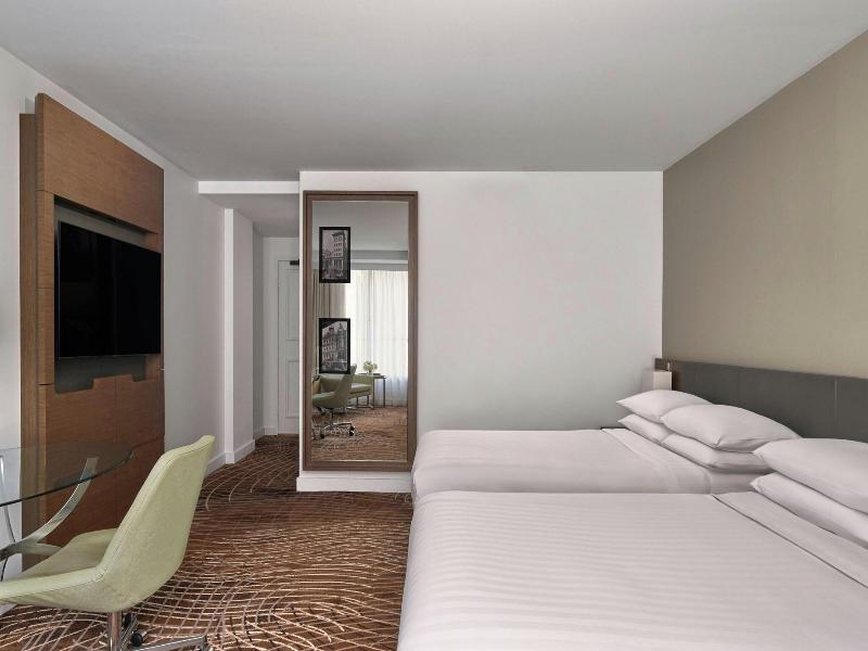 Melbourne Marriott Hotel image