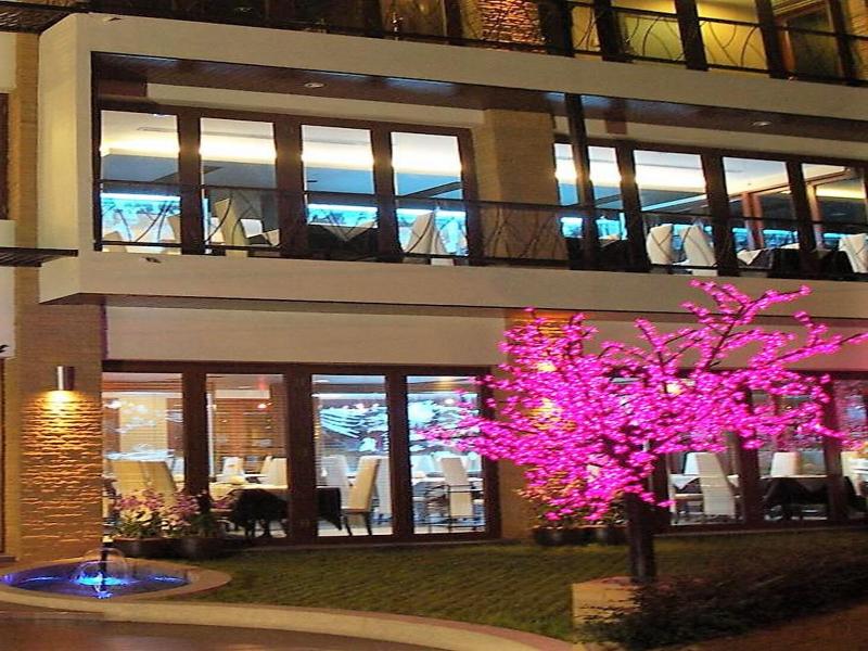 The Residence Airport & Spa image