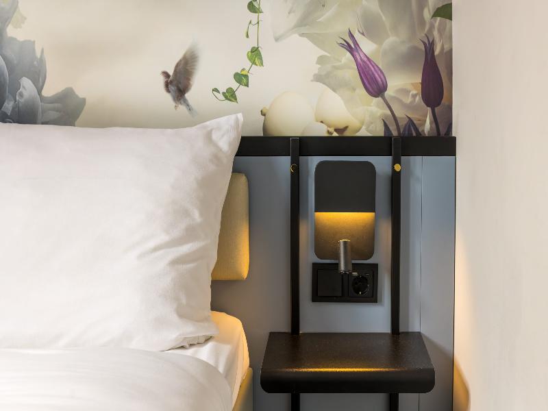 Dutch Design Hotel Vondelpark image