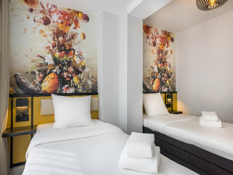 Dutch Design Hotel Vondelpark image