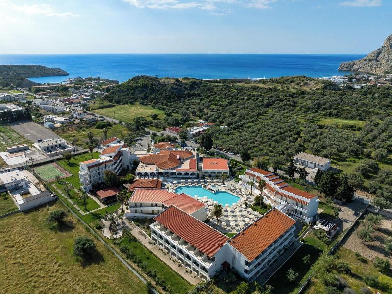 Niriides Beach