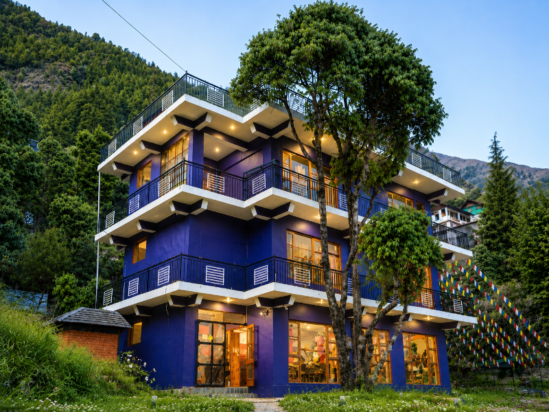 Loopin Mcleodganj image
