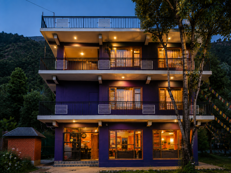 Loopin Mcleodganj image