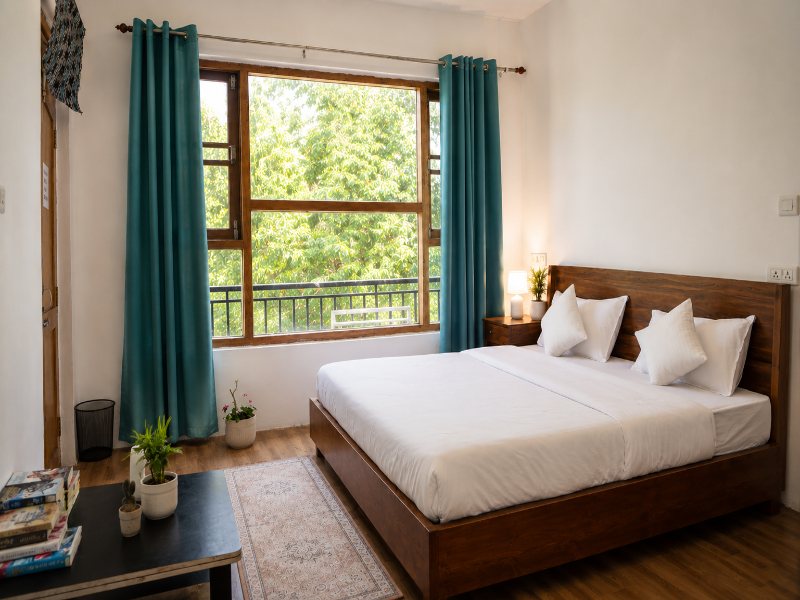 Loopin Mcleodganj image