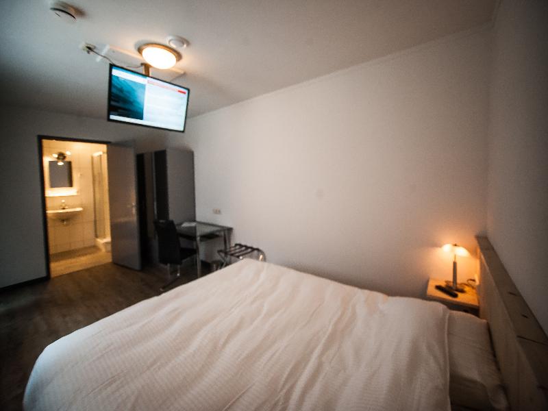 Hotel Taurus image