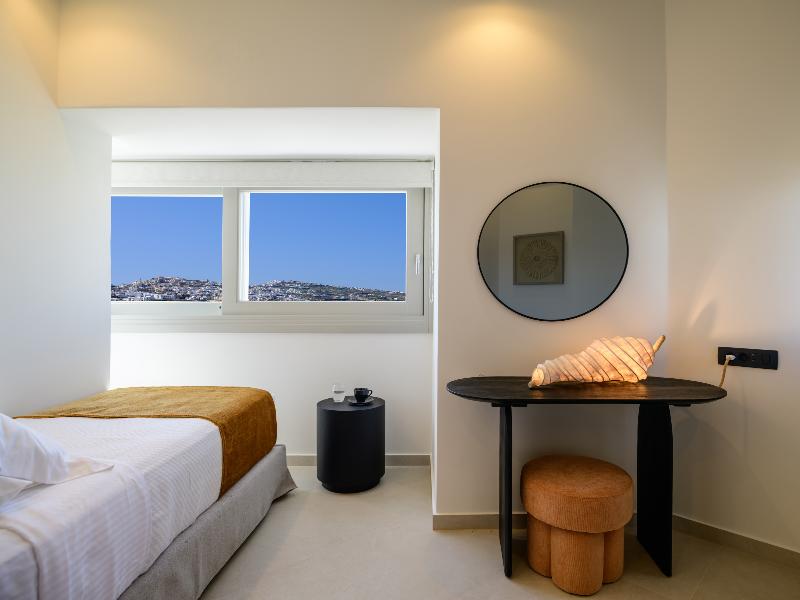 Eteo Santorini Luxury Suites — photo 168