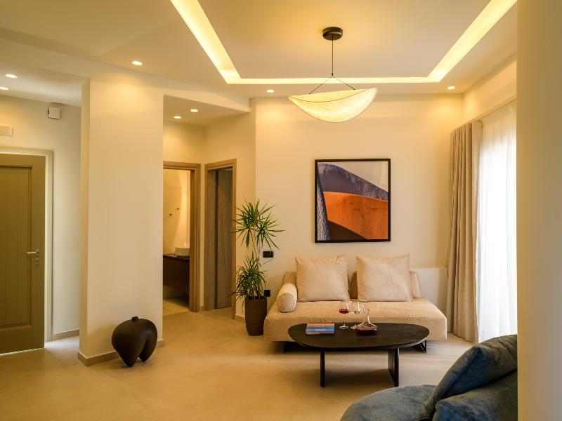 Eteo Santorini Luxury Suites — photo 170