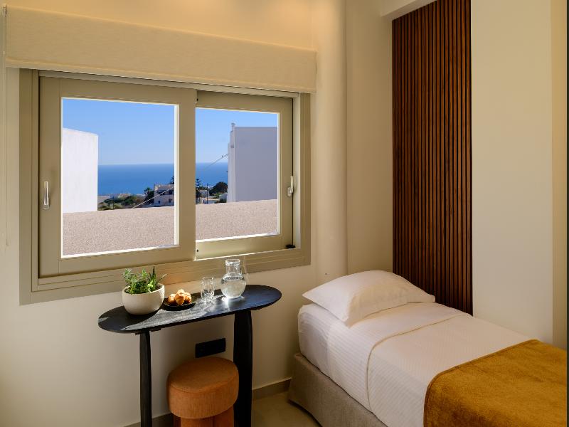 SUITE TWO BEDROOMS — photo 46