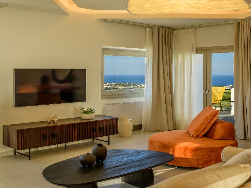 SUITE TWO BEDROOMS — photo 37