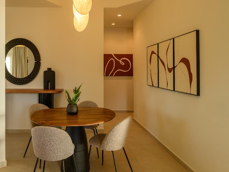 SUITE TWO BEDROOMS — photo 32