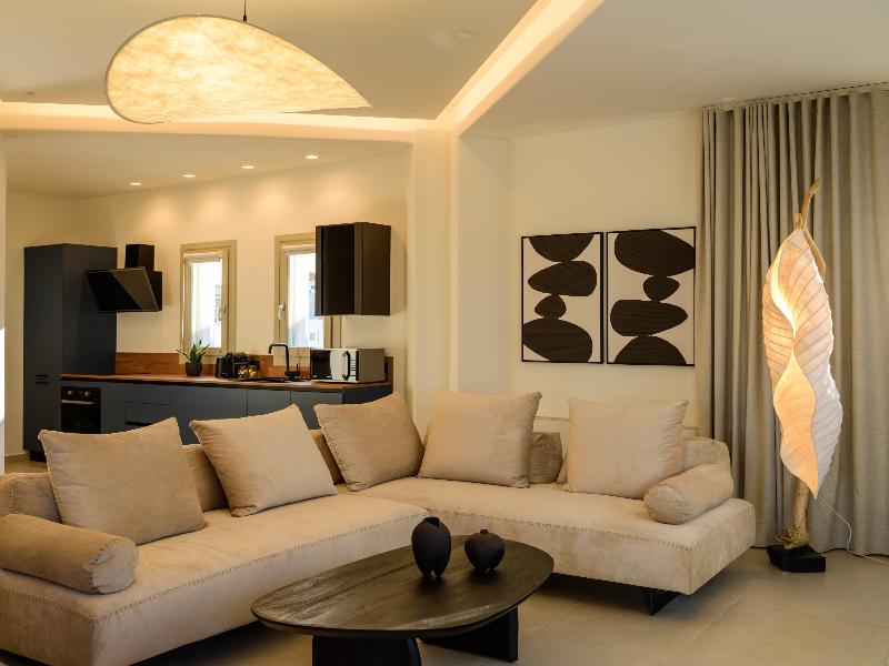 SUITE TWO BEDROOMS — photo 33