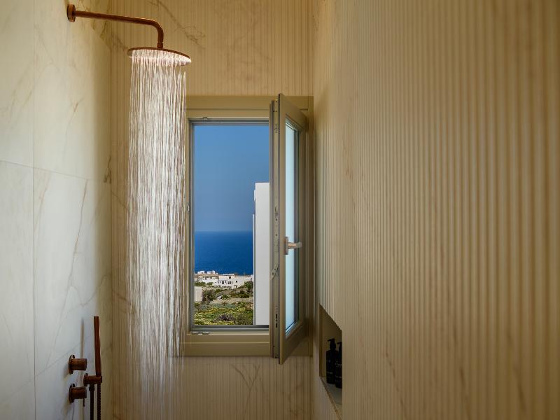 SUITE TWO BEDROOMS — photo 10