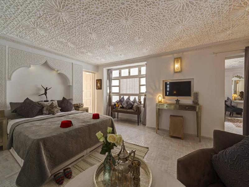 Riad Star