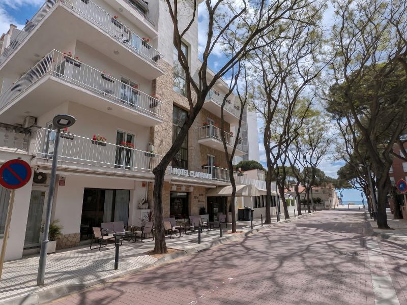 Hotel Medium Claramar image 5