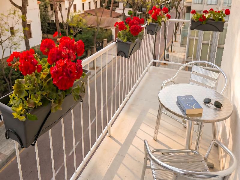 Hotel Medium Claramar image