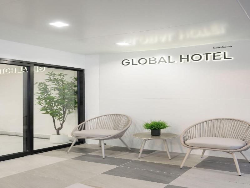 Global Hotel Pratunam Bangkok 3