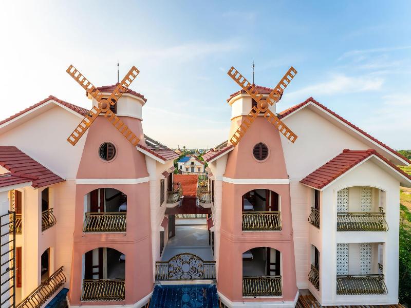 Ong Tam Villa