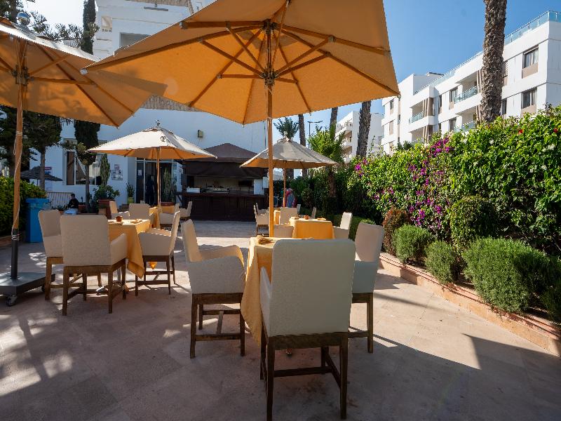 Intouriste Hôtel & Suites image