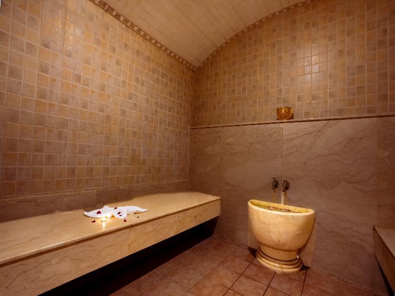 Intouriste Hôtel & Suites image