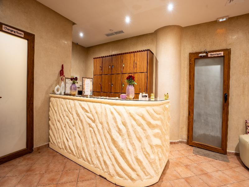 Intouriste Hôtel & Suites image