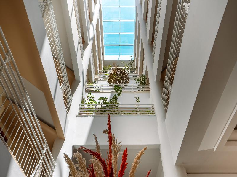 Intouriste Hôtel & Suites image