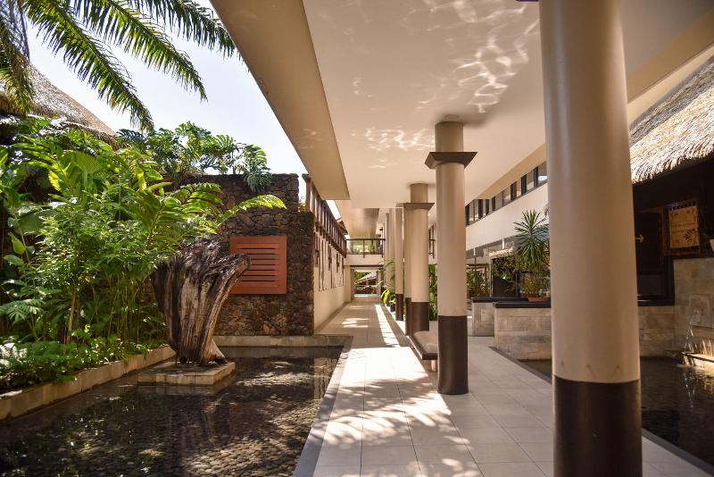 Tahiti Pearl Beach Resort & Spa photo 3