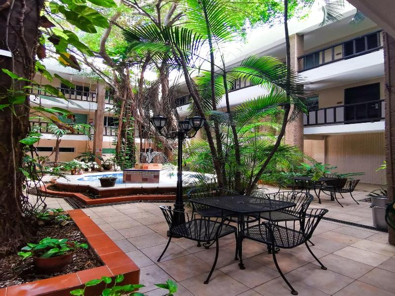 Colonial Cancun image