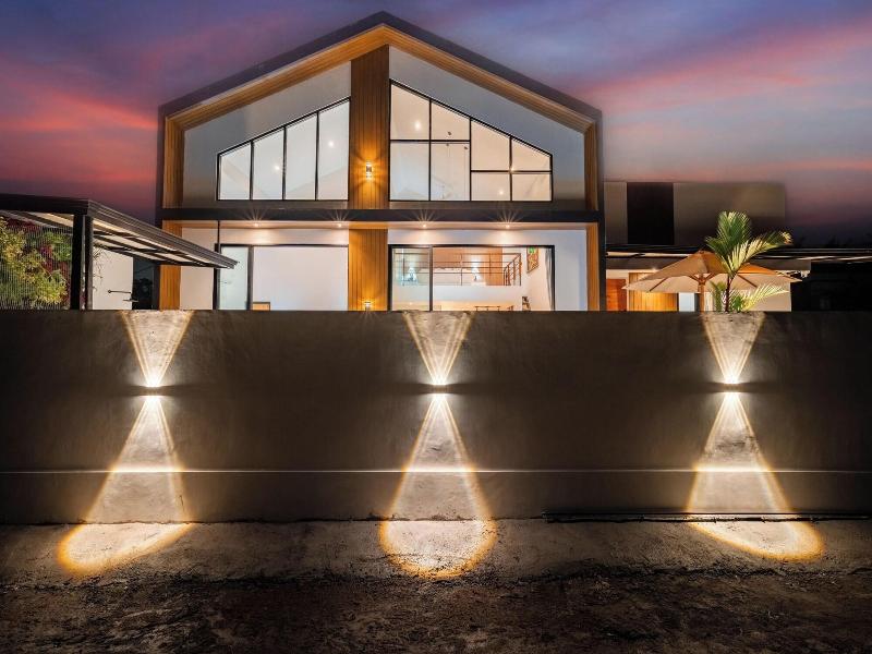 Villa Efata Close To Black Sand Beach 2