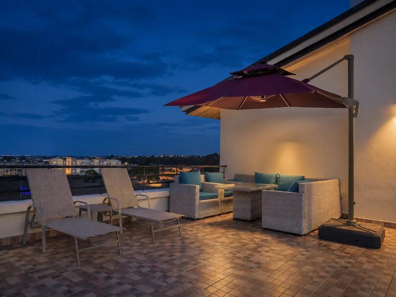 Hotel Paradise Kma image