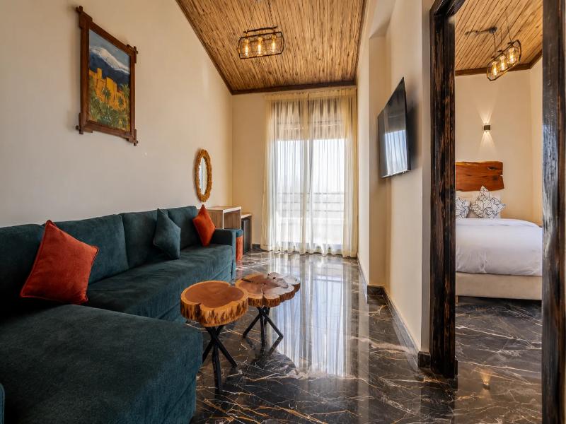 Hotel Paradise Kma image