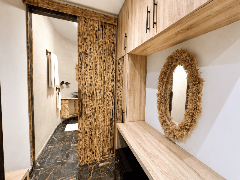 Hotel Paradise Kma image