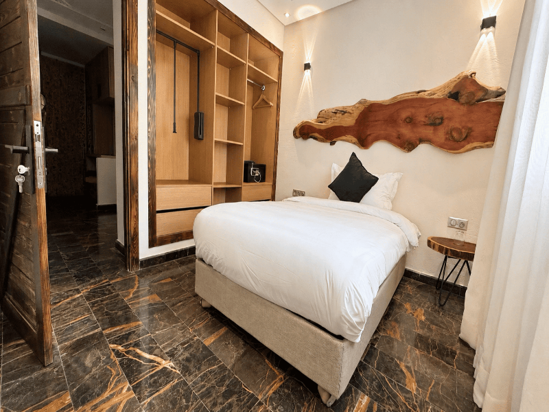 Hotel Paradise Kma image