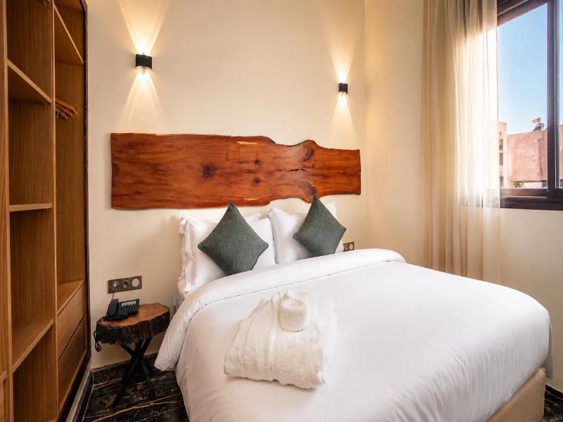 Hotel Paradise Kma image