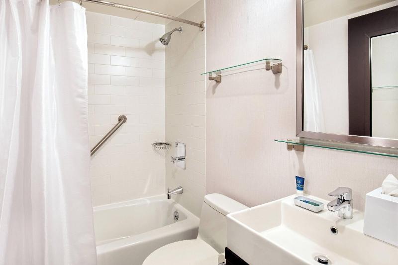 Four Points by Sheraton Midtown Times Square image