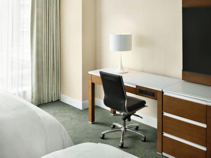 The Westin Wall Centre Vancouver Airport image