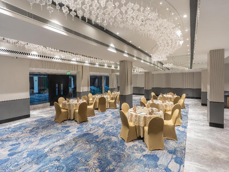 Park Inn By Radisson New Delhi Lajpat Nagar image