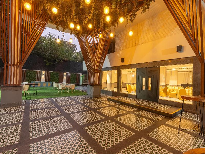 Park Inn By Radisson New Delhi Lajpat Nagar image