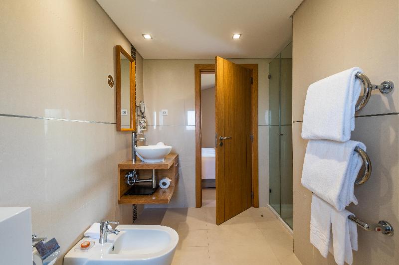 Vale da Lapa Village Resort image