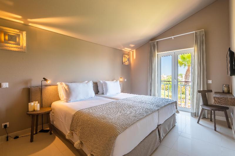 Vale da Lapa Village Resort image