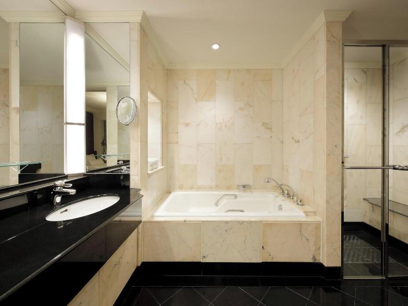 Westin Osaka image