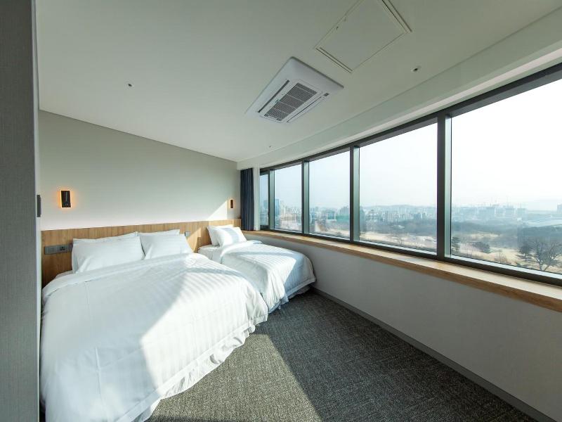 Seoul Olympic Parktel image