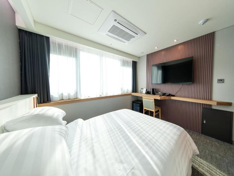 Seoul Olympic Parktel image
