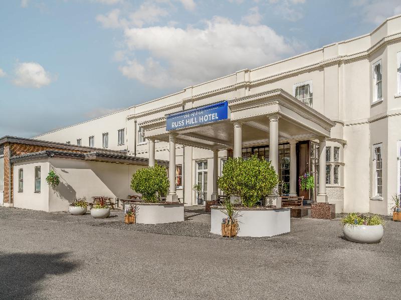 Russ Hill Hotel image
