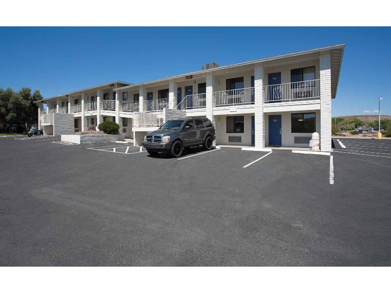 Motel 6 Kingman, AZ - Route 66 West GA, Kingman