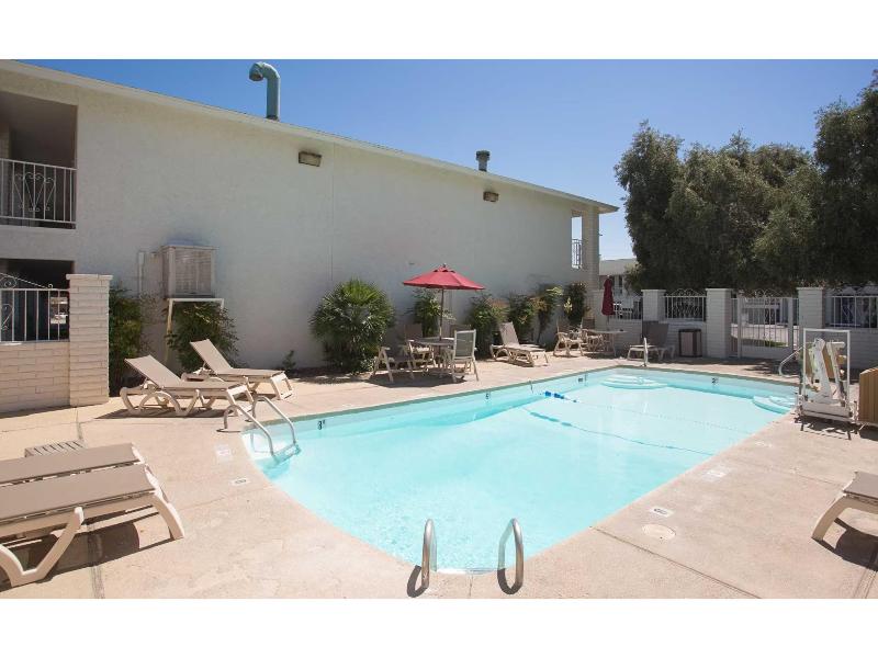 Motel 6 Kingman, AZ - Route 66 West GA